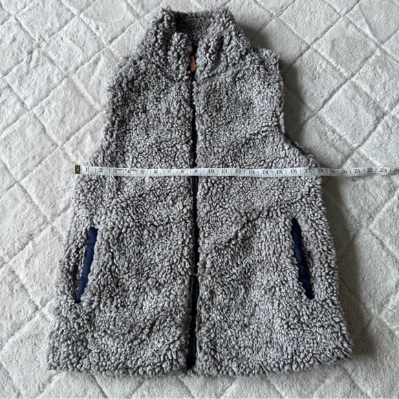 Simply Southern | Gray & Navy Vegan Faux Fur Sherpa Teddy Vest | Size Small - Picture 12 of 13